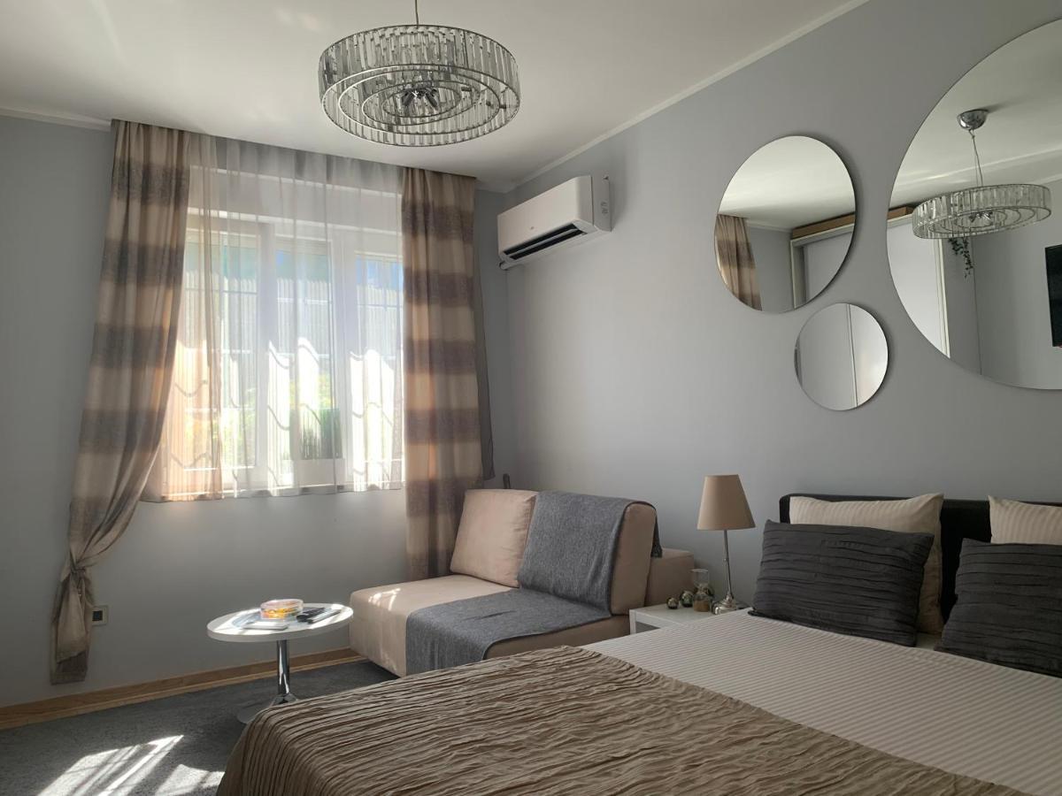 Apartment Skadarlija Free Parking Belgrad Exteriör bild