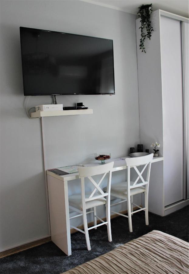 Apartment Skadarlija Free Parking Belgrad Exteriör bild